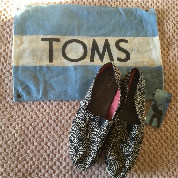TOMS swirl design navy classic women’s shoes - Picture 1 of 8